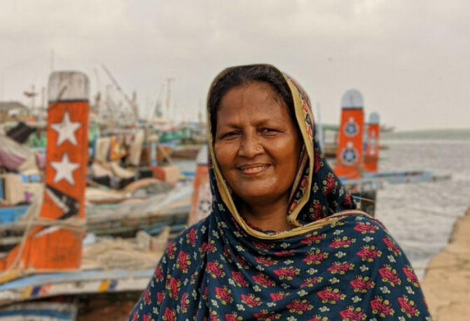 Fisherwoman Photo: Ahmer Naqvi