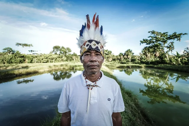 ༄ 476 million people. 5,000 cultures. 90 countries.Indigenous Populations are diverse and unique.🪶 This International Day of the World’s Indigenous Peoples, we’re celebrating the power of this diversity in shaping successful mangrove conservation.Indigenous Peoples have a strong connection to the environment. They feel respect and gratitude towards the mangroves, rivers, lakes, and forests that they rely on. And they actively work to protect their natural surroundings for generations to come.💡 As restoration practitioners and conservationists, let us listen to their needs, respect their perspectives, and embrace the traditional knowledge they have accumulated over hundreds of years as we, too, work to protect mangroves for the future.Photo: The Guardian of Nazareth by @andresvalenzuelaparra, Colombia#IndigenousPeoples #IDWIP2025 #TraditionalKnowledge #Mangroves #Restoration